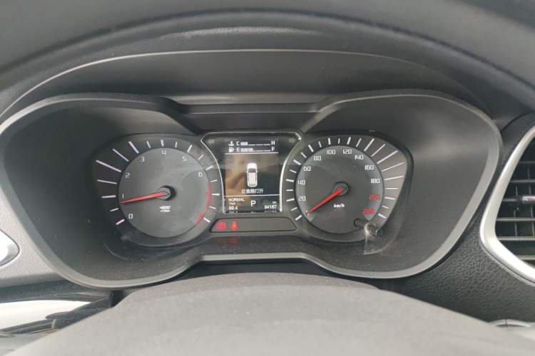 Used GAC Trumpchi GS4 2017 235T Automatic Two-Wheel Drive Elite Edition Instrument Cluster