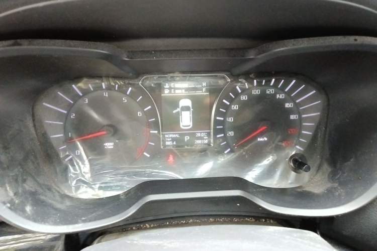 Used GAC Trumpchi GS4 2017 235T Automatic Two-Wheel Drive Luxury Smart Connectivity Version Instrument Cluster