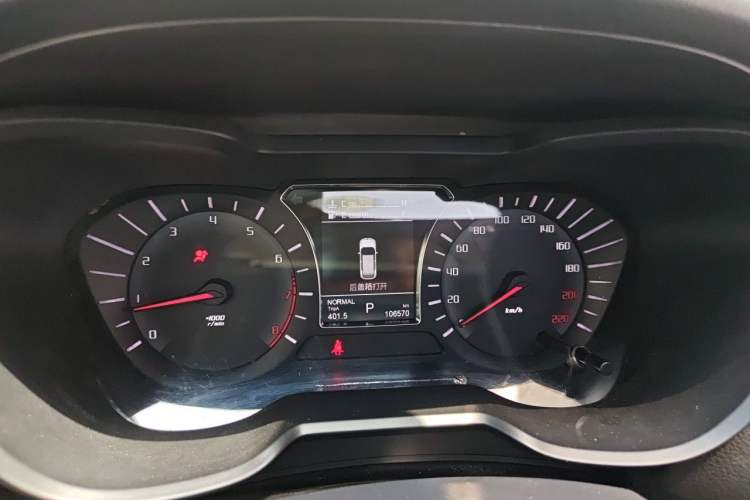 Used GAC Trumpchi GS4 2017 235T Automatic Two-Wheel Drive Elite Edition Instrument Cluster