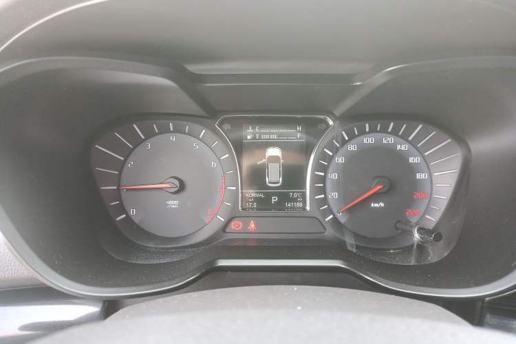 Used GAC Trumpchi GS4 2017 235T Automatic Two-Wheel Drive Luxury Smart Connectivity Version Instrument Cluster