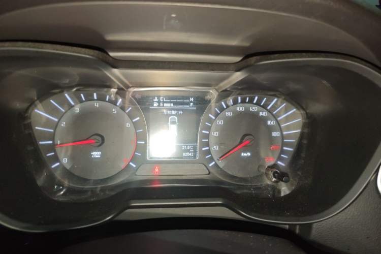 Used GAC Trumpchi GS4 2017 235T Automatic Two-Wheel Drive Luxury Smart Connectivity Version Instrument Cluster