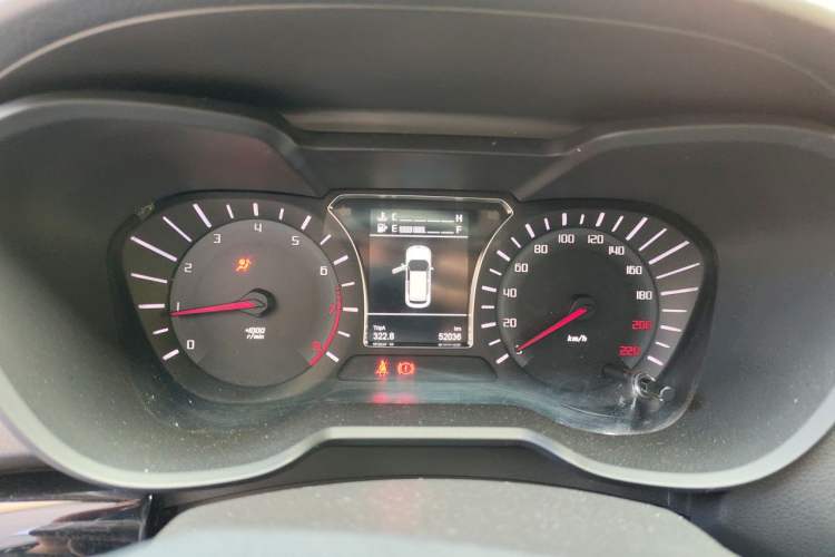Used GAC Trumpchi GS4 2017 235T Manual Two-Wheel Drive Luxury Edition Instrument Cluster