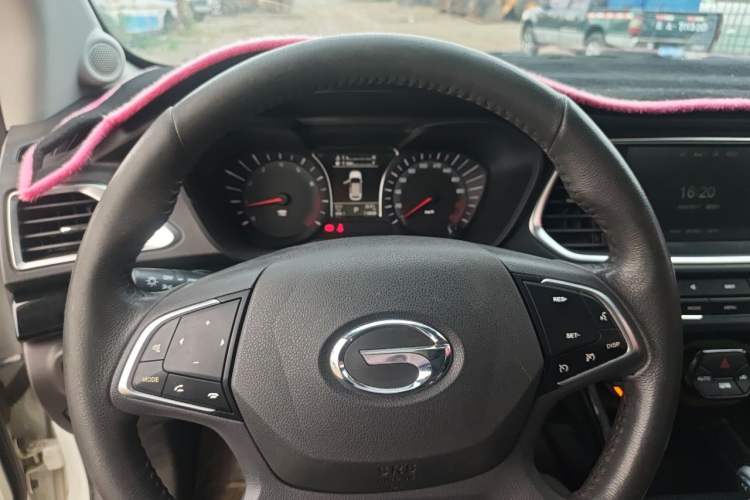 Used GAC Trumpchi GS4 2017 235T Automatic Two-Wheel Drive Luxury Smart Connectivity Version Instrument Cluster