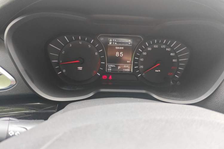 Used GAC Trumpchi GS4 2017 235T Automatic Two-Wheel Drive Luxury Smart Connectivity Version Instrument Cluster