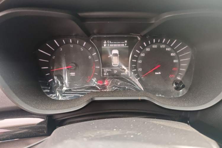 Used GAC Trumpchi GS4 2017 235T Automatic Two-Wheel Drive Elite Edition Instrument Cluster