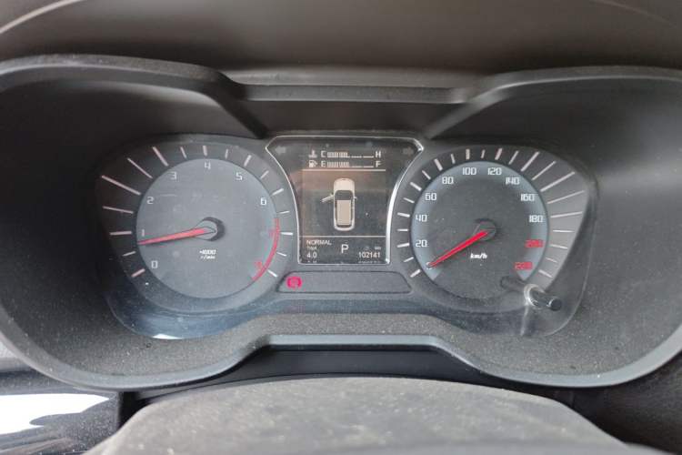 Used GAC Trumpchi GS4 2017 235T Automatic Two-Wheel Drive Elite Edition Instrument Cluster