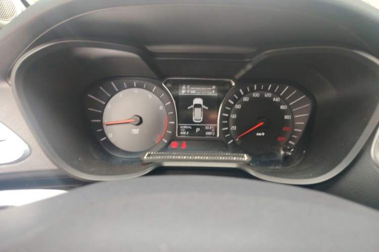 Used GAC Trumpchi GS4 2017 235T Automatic Two-Wheel Drive Luxury Smart Connectivity Version Instrument Cluster