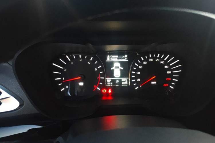 Used GAC Trumpchi GS4 2017 235T Automatic Two-Wheel Drive Luxury Smart Connectivity Version Instrument Cluster