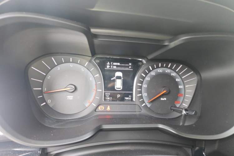 Used GAC Trumpchi GS4 2017 235T Automatic Two-Wheel Drive Elite Edition Instrument Cluster