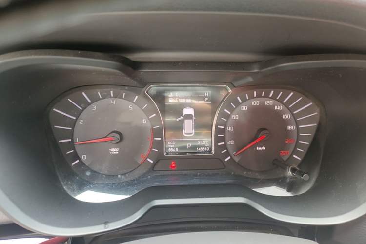 Used GAC Trumpchi GS4 2017 235T Automatic Two-Wheel Drive Luxury Smart Connectivity Version Instrument Cluster