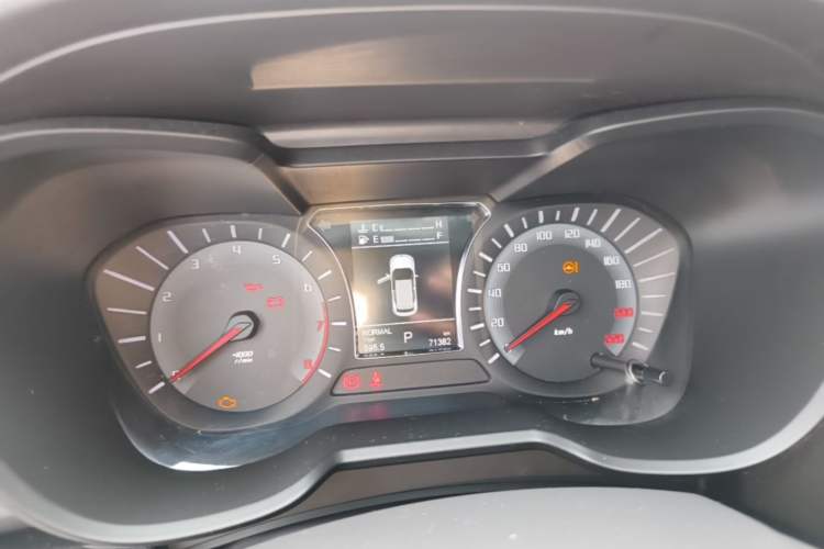 Used GAC Trumpchi GS4 2017 235T Automatic Two-Wheel Drive Elite Edition Instrument Cluster