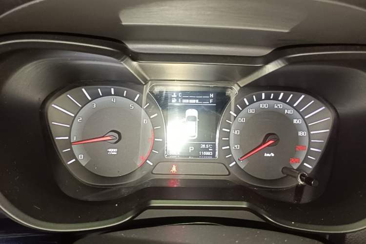 Used GAC Trumpchi GS4 2017 235T Automatic Two-Wheel Drive Luxury Smart Connectivity Version Instrument Cluster