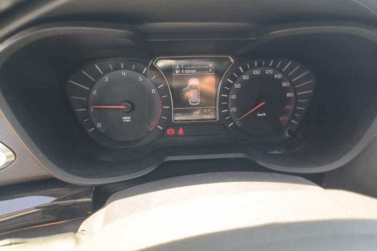 Used GAC Trumpchi GS4 2017 235T Automatic Two-Wheel Drive Luxury Smart Connectivity Version Instrument Cluster