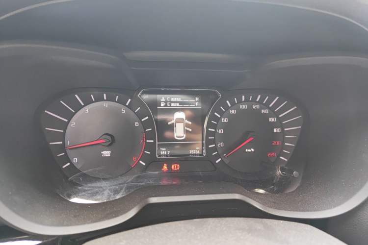 Used GAC Trumpchi GS4 2017 235T Manual Two-Wheel Drive Luxury Edition Instrument Cluster