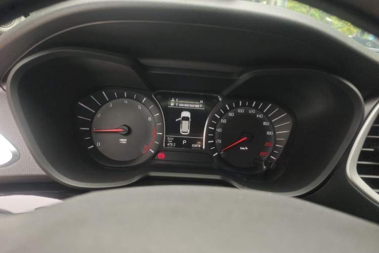 Used GAC Trumpchi GS4 2017 235T Automatic Two-Wheel Drive Elite Edition Instrument Cluster