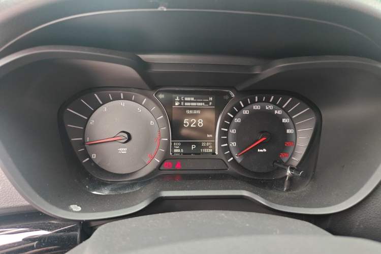 Used GAC Trumpchi GS4 2017 235T Automatic Two-Wheel Drive Luxury Smart Connectivity Version Instrument Cluster