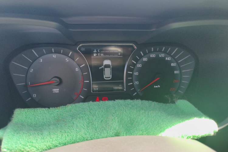 Used GAC Trumpchi GS4 2017 235T Manual Two-Wheel Drive Luxury Edition Instrument Cluster
