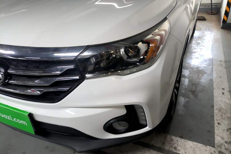 Used GAC Trumpchi GS4 2017 235T Manual Two-Wheel Drive Luxury Edition Left Front Headlight
