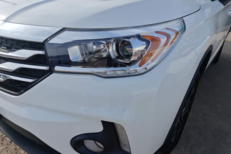 Used GAC Trumpchi GS4 2017 235T Automatic Two-Wheel Drive Elite Edition Left Front Headlight