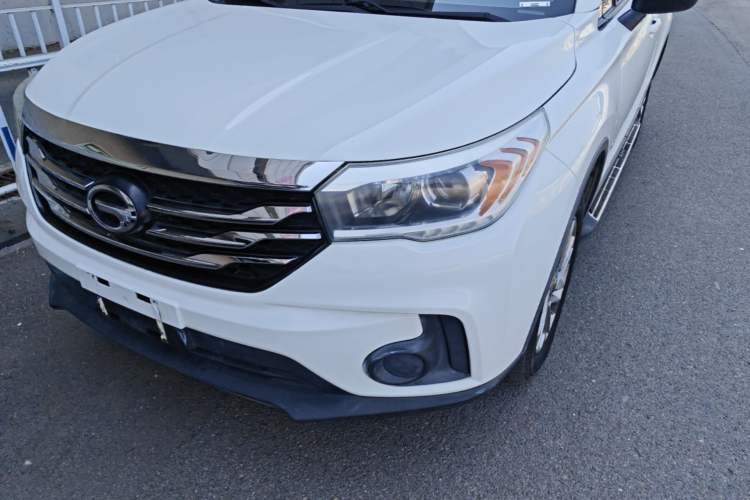 Used GAC Trumpchi GS4 2017 200T G-DCT Two-Wheel Drive Comfort Edition Left Front Headlight