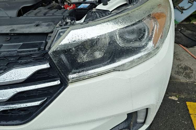 Used GAC Trumpchi GS4 2017 200T Manual Two-Wheel Drive Elite Edition Left Front Headlight