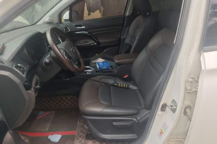 Used GAC Trumpchi GS4 2017 235T Automatic Two-Wheel Drive Elite Edition Left Front Seat