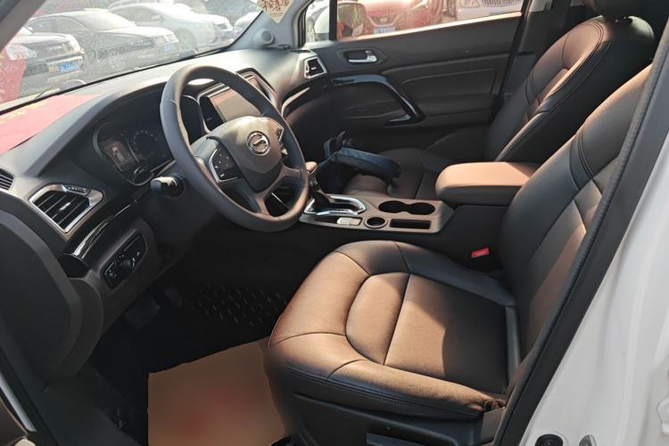 Used GAC Trumpchi GS4 2017 235T Automatic Two-Wheel Drive Elite Edition Left Front Seat