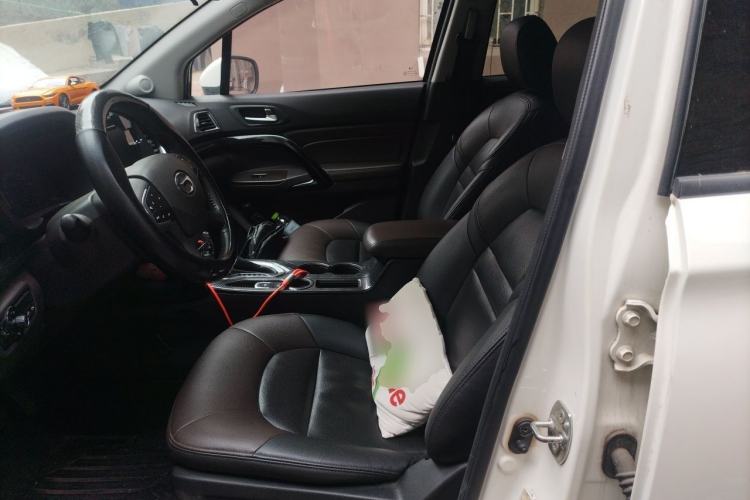 Used GAC Trumpchi GS4 2017 235T Automatic Two-Wheel Drive Luxury Smart Connectivity Version Left Front Seat