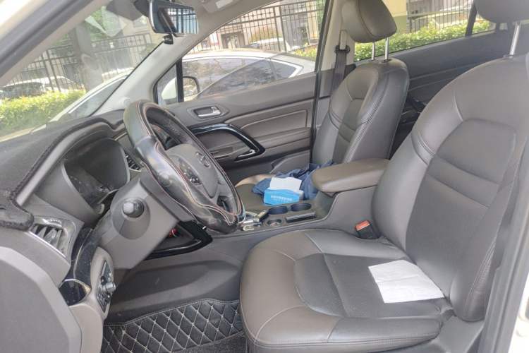 Used GAC Trumpchi GS4 2017 235T Automatic Two-Wheel Drive Luxury Smart Connectivity Version Left Front Seat