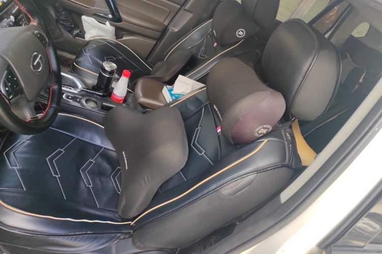 Used GAC Trumpchi GS4 2017 235T G-DCT Two-Wheel Drive Elite Edition Left Front Seat