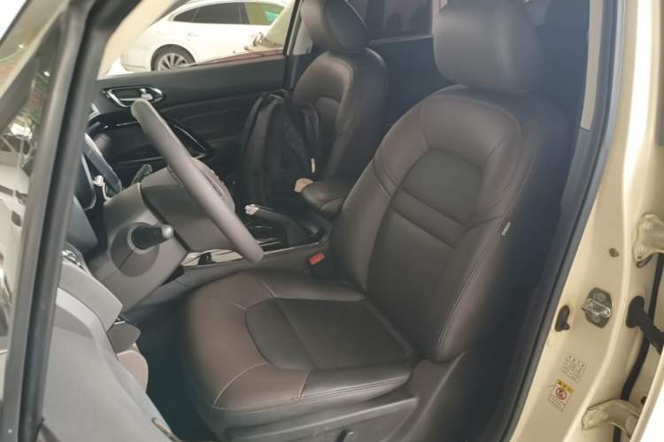 Used GAC Trumpchi GS4 2017 235T Manual Two-Wheel Drive Luxury Edition Left Front Seat