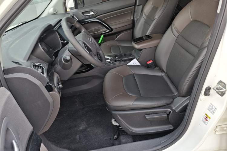 Used GAC Trumpchi GS4 2017 235T Automatic Two-Wheel Drive Elite Edition Left Front Seat