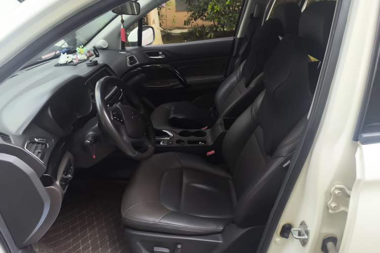 Used GAC Trumpchi GS4 2017 235T Automatic Two-Wheel Drive Luxury Smart Connectivity Version Left Front Seat
