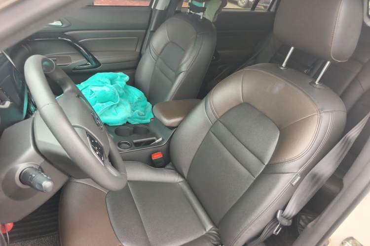 Used GAC Trumpchi GS4 2017 235T Automatic Two-Wheel Drive Elite Edition Left Front Seat
