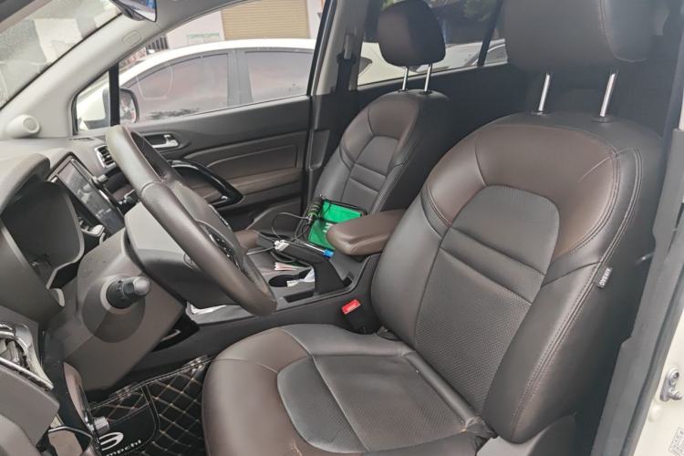 Used GAC Trumpchi GS4 2017 235T Manual Two-Wheel Drive Luxury Edition Left Front Seat