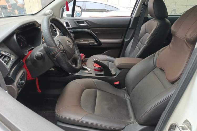 Used GAC Trumpchi GS4 2017 235T Manual Two-Wheel Drive Luxury Edition Left Front Seat