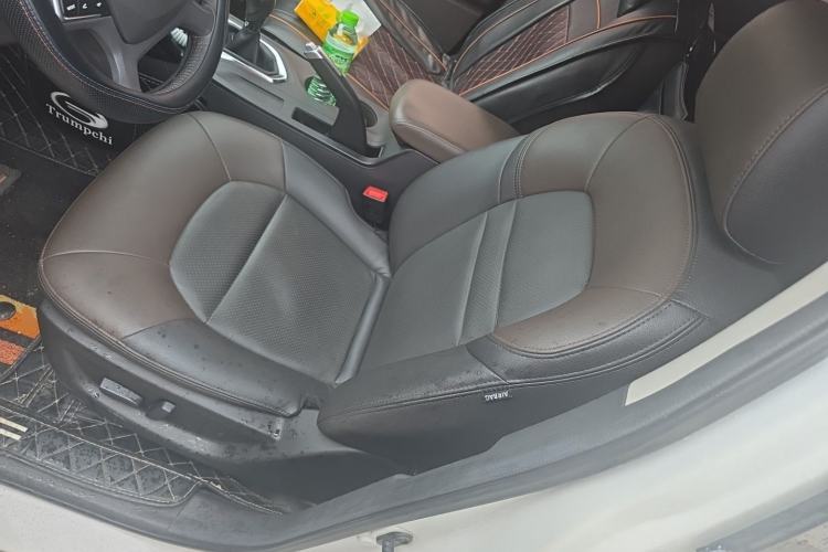 Used GAC Trumpchi GS4 2017 200T Manual Two-Wheel Drive Luxury Edition Left Front Seat