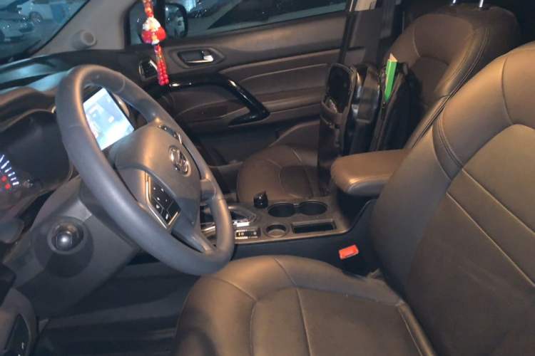 Used GAC Trumpchi GS4 2017 235T Automatic Two-Wheel Drive Elite Edition Left Front Seat