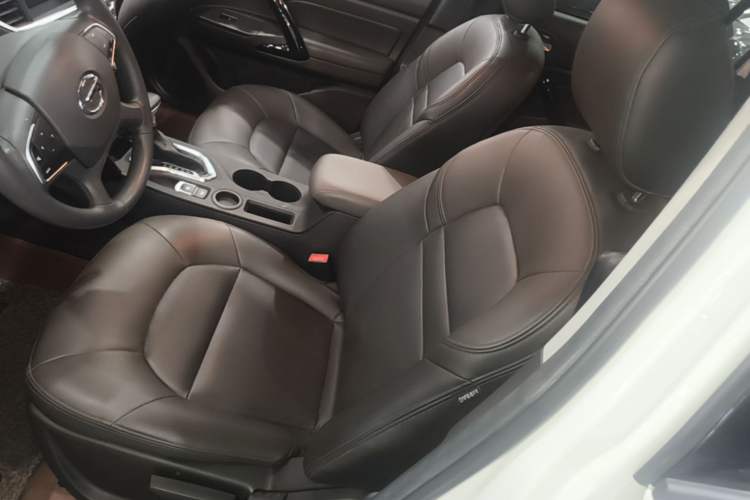 Used GAC Trumpchi GS4 2017 235T Automatic Two-Wheel Drive Elite Edition Left Front Seat