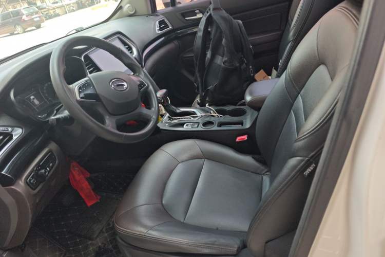 Used GAC Trumpchi GS4 2017 235T Automatic Two-Wheel Drive Elite Edition Left Front Seat