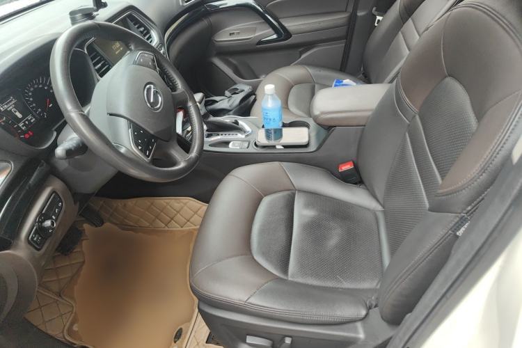 Used GAC Trumpchi GS4 2017 235T Automatic Two-Wheel Drive Luxury Smart Connectivity Version Left Front Seat