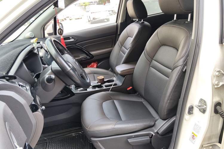 Used GAC Trumpchi GS4 2017 235T Automatic Two-Wheel Drive Elite Edition Left Front Seat