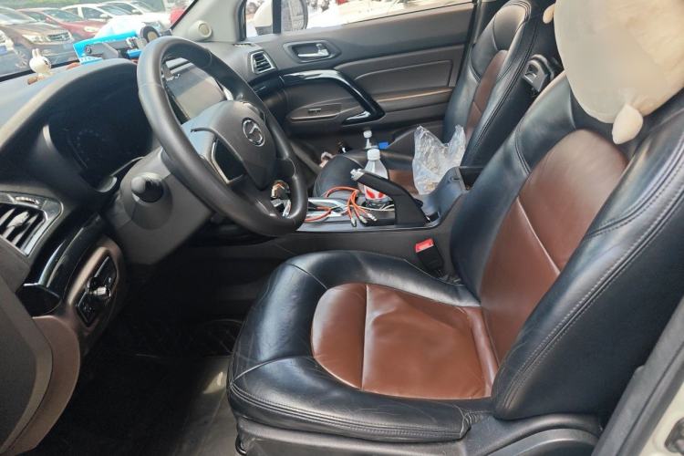Used GAC Trumpchi GS4 2017 200T G-DCT Two-Wheel Drive Comfort Edition Left Front Seat