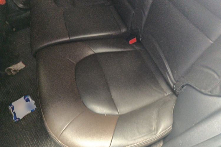 Used GAC Trumpchi GS4 2017 235T Automatic Two-Wheel Drive Elite Edition Left Rear Seat