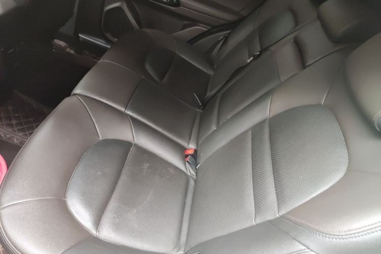 Used GAC Trumpchi GS4 2017 235T Automatic Two-Wheel Drive Luxury Smart Connectivity Version Left Rear Seat