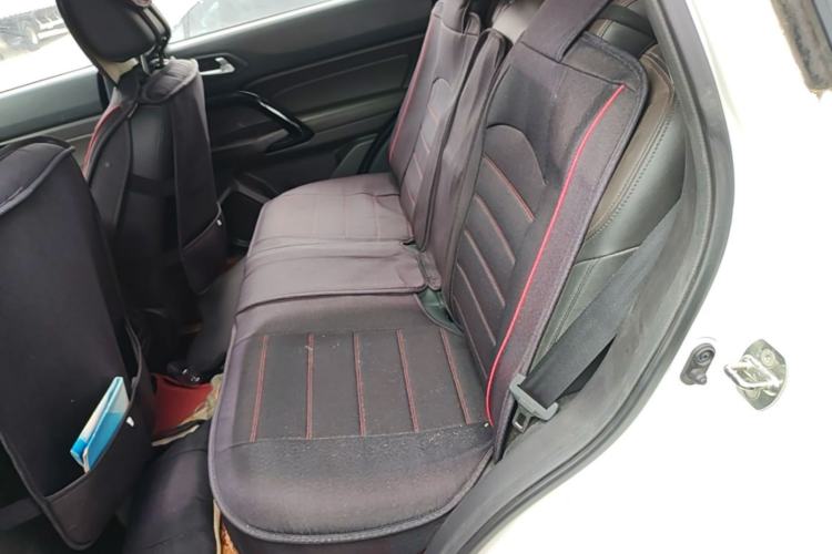 Used GAC Trumpchi GS4 2017 200T Manual Two-Wheel Drive Elite Edition Left Rear Seat