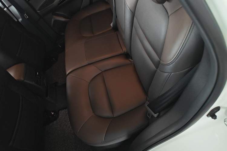 Used GAC Trumpchi GS4 2017 235T Automatic Two-Wheel Drive Elite Edition Left Rear Seat
