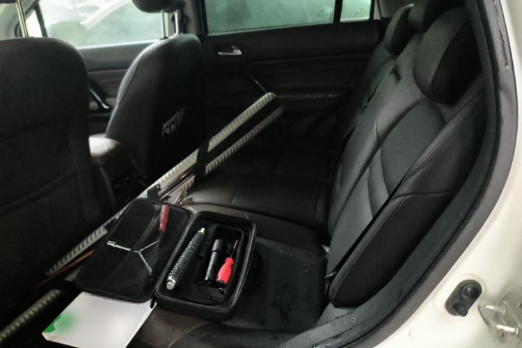 Used GAC Trumpchi GS4 2017 235T Automatic Two-Wheel Drive Elite Edition Left Rear Seat