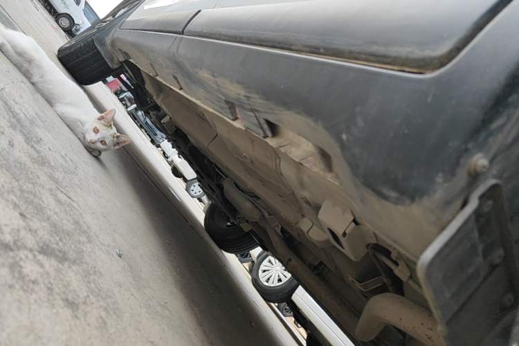 Used GAC Trumpchi GS4 2017 200T Manual Two-Wheel Drive Elite Edition Left Side Sill