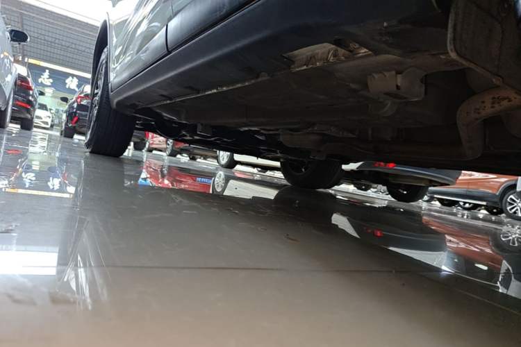 Used GAC Trumpchi GS4 2017 235T Automatic Two-Wheel Drive Elite Edition Left Side Sill